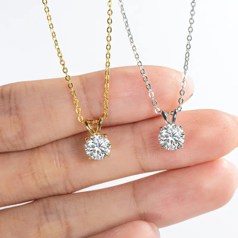 Victorian Elegant Moissanite Pendant Necklace