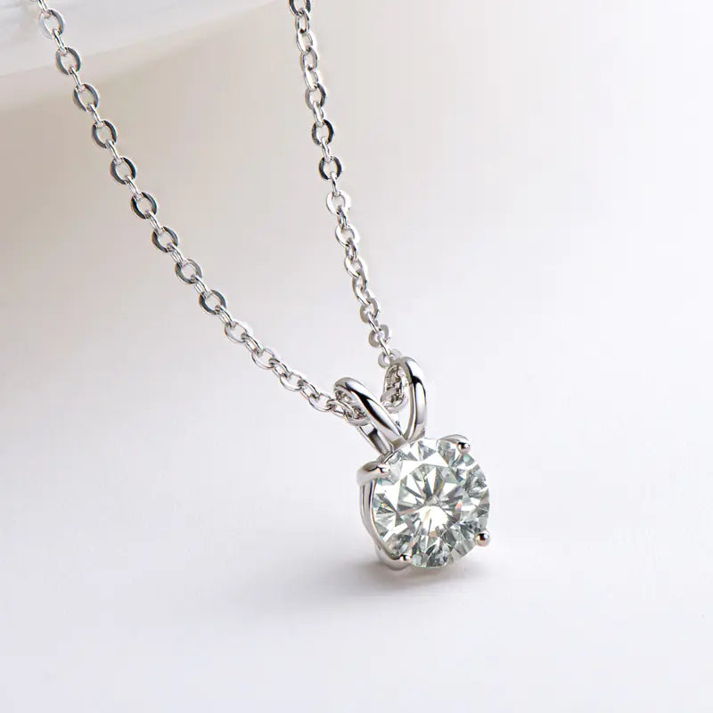 Victorian Elegant Moissanite Pendant Necklace
